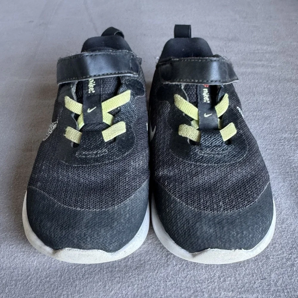 Nike product pair